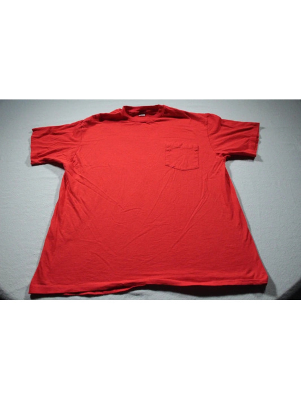 Vintage Hanes Pocket T-Shirt Red Solid Blank L